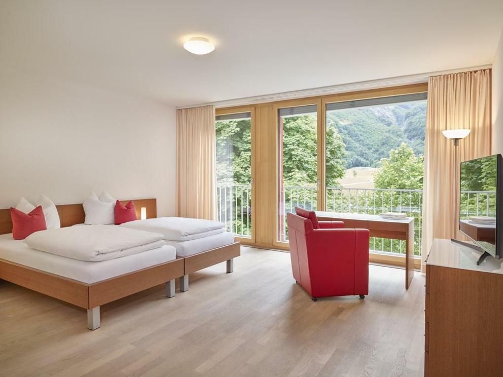 Hotel Toedi Linthal Экстерьер фото